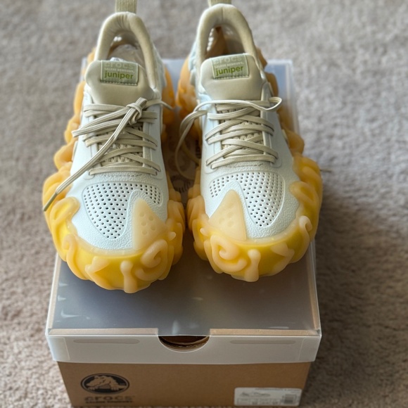 Salehe Bembury X Juniper Crocs Sneaker Tahini - Picture 4 of 5